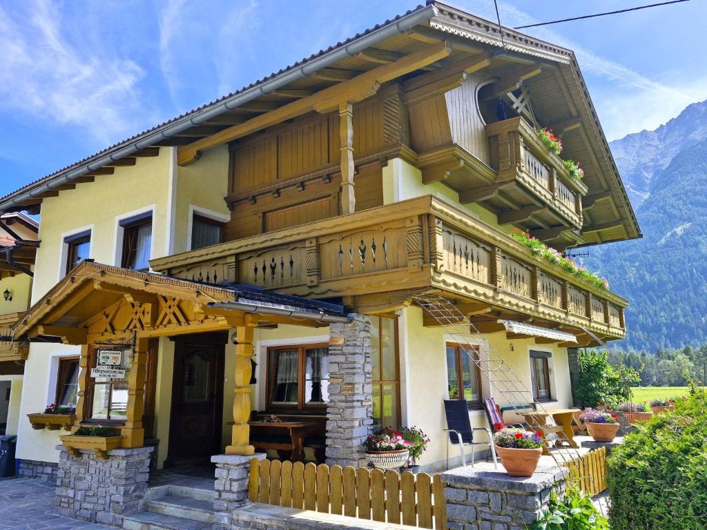 Apartment Wiesenhof-2 by Interhome, Längenfeld