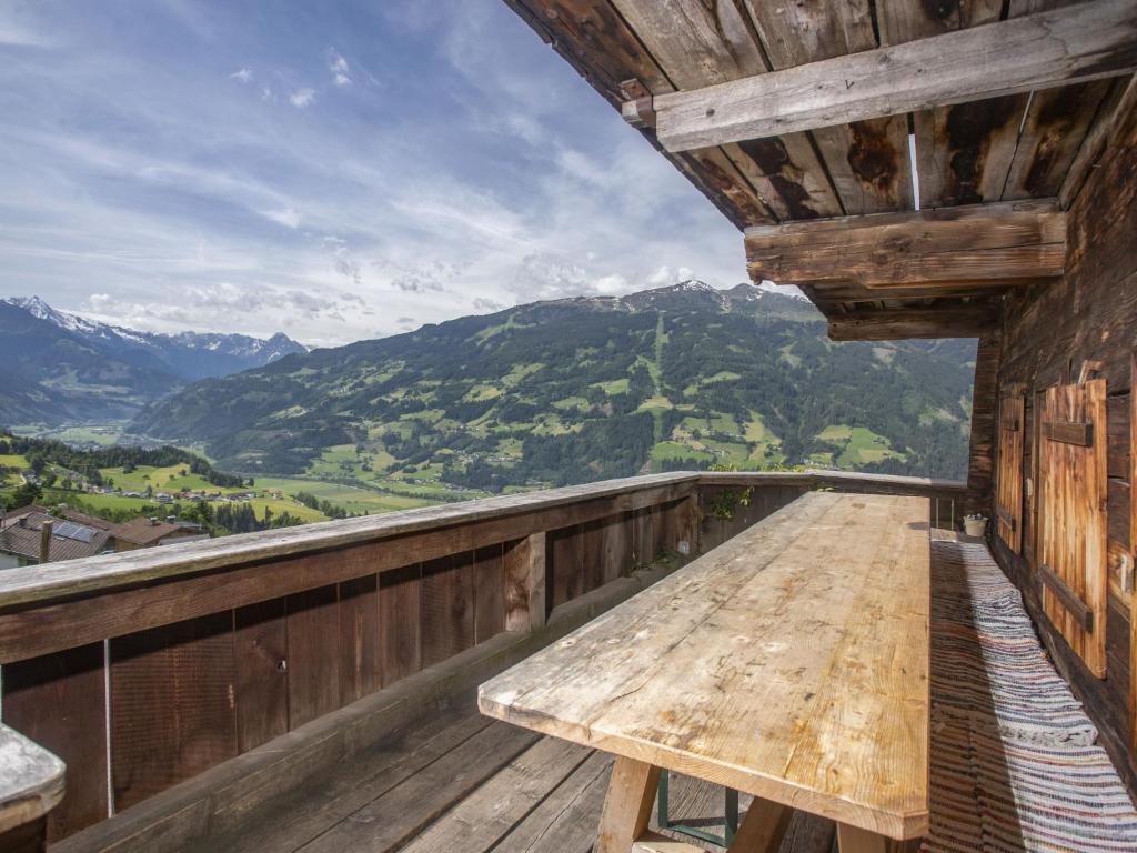 Holiday Home Hochzillertalblick by Interhome - 2