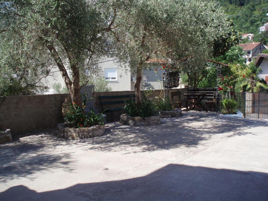 M Group Studios - 3