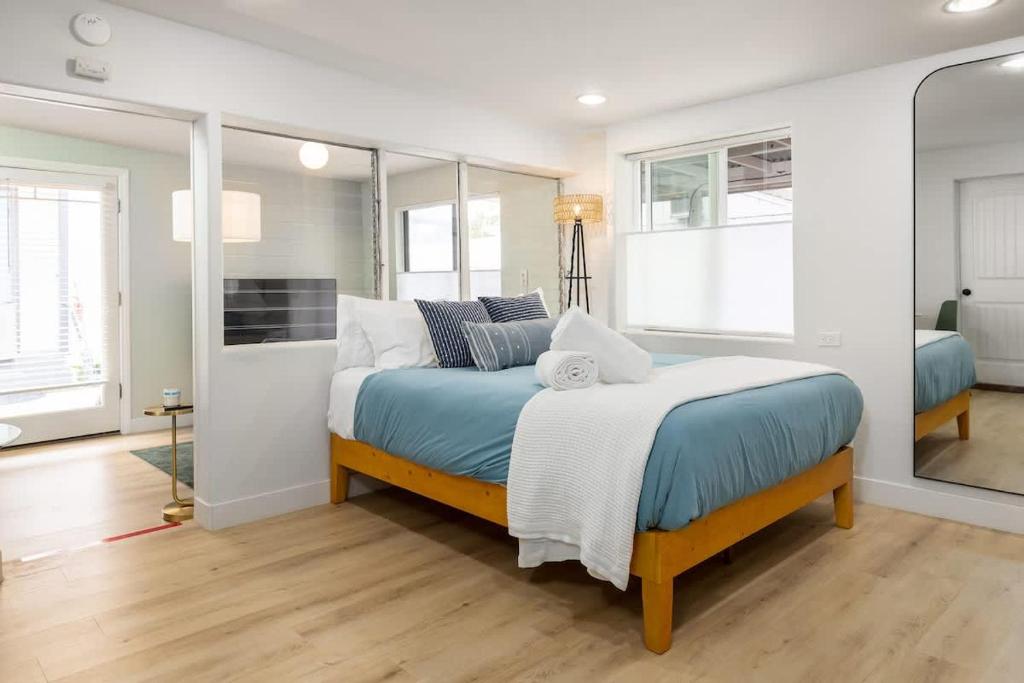 Studio In Carlsbad Village, Carlsbad