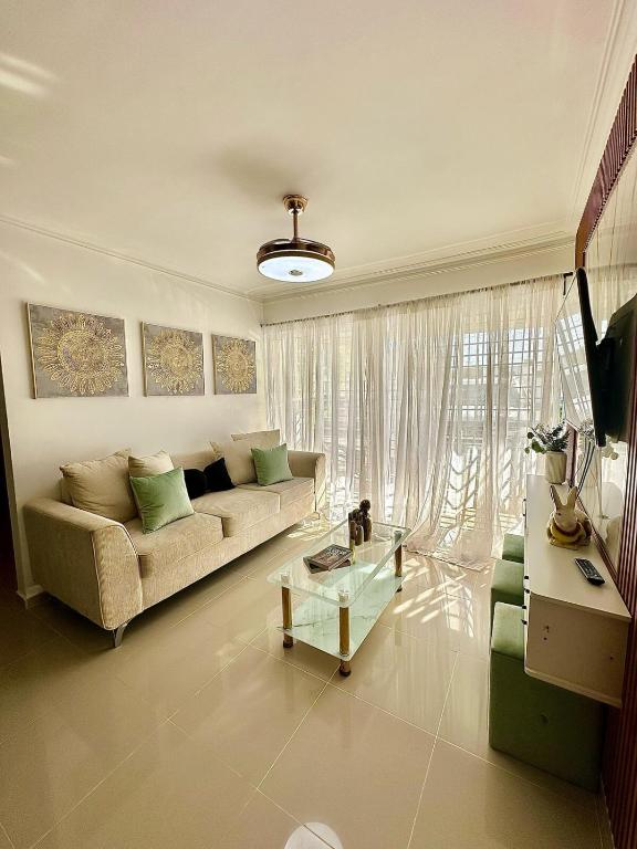 Modern, Elegant & Comfortable Apartment, El Seis