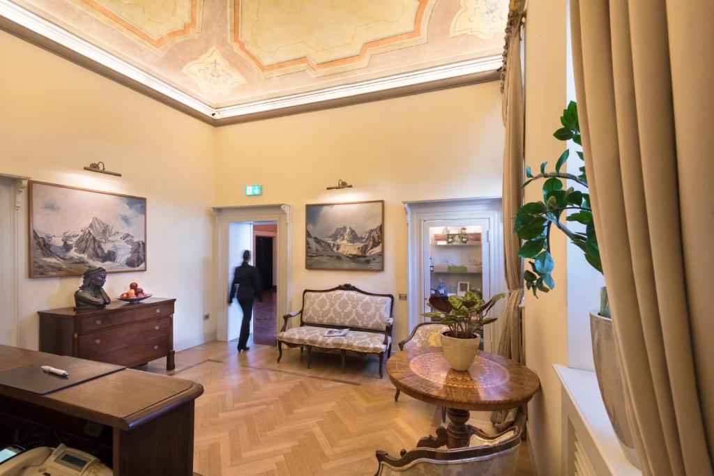 Grand Hotel Della Posta photo
