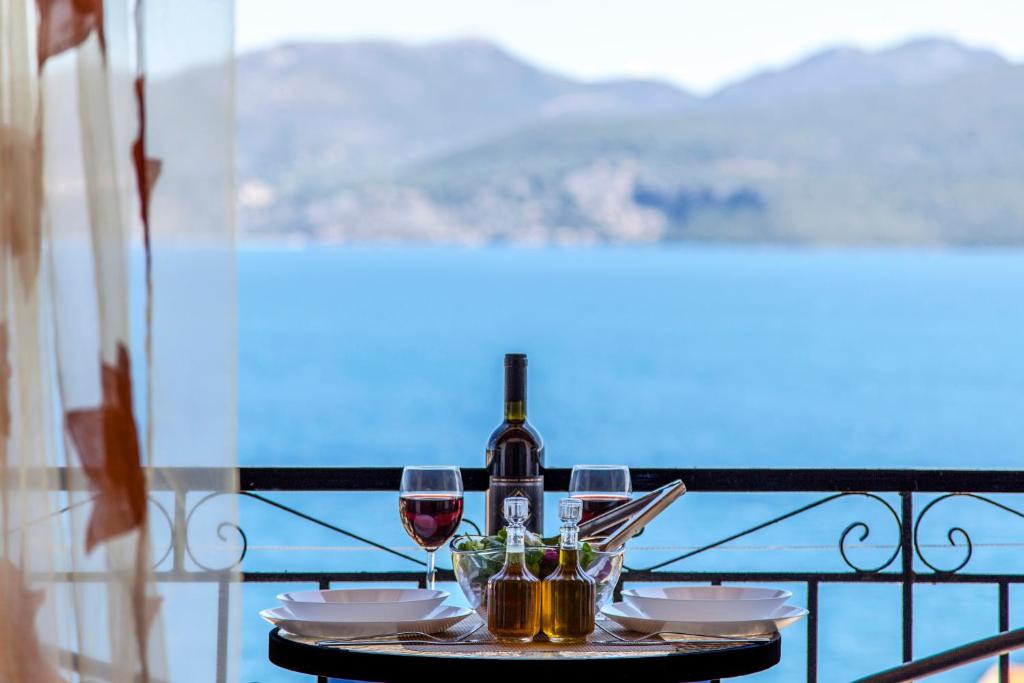 Tasoula Studios &amp; Apartments — Hotel in Lefkada