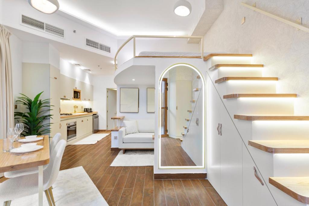 Designer Loft Studio with top Amenities in JVC, Dubaj
