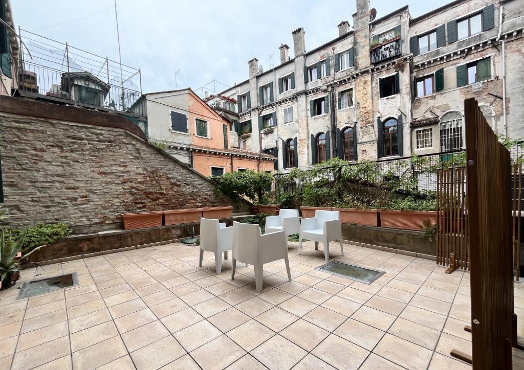 Comedia by Suites alla Maddalena - 3
