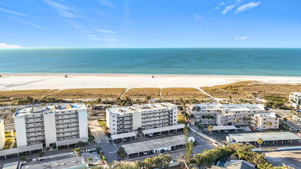 Crescent Royale 7C, Siesta Key