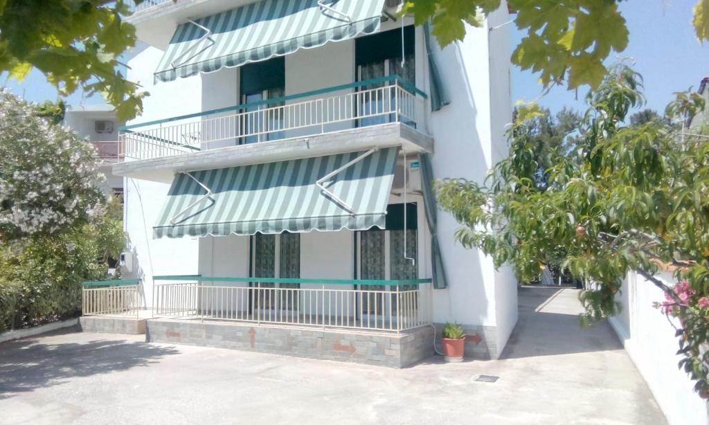 Haus Dusseldorf — Hotel in Thassos
