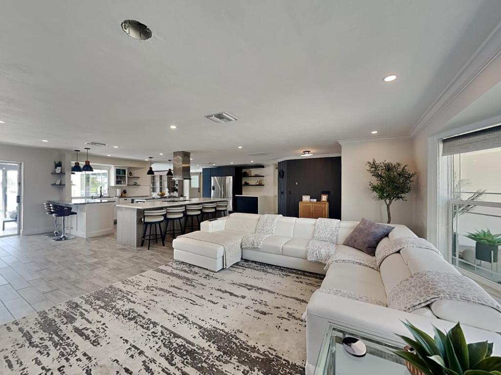 Nauti Mermaid, Cape Coral