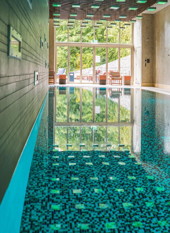 布魯明酒店 (Blooming)