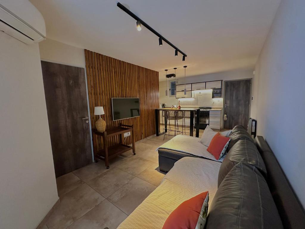 Diseño y ubicación privilegiada Balcarce - 2