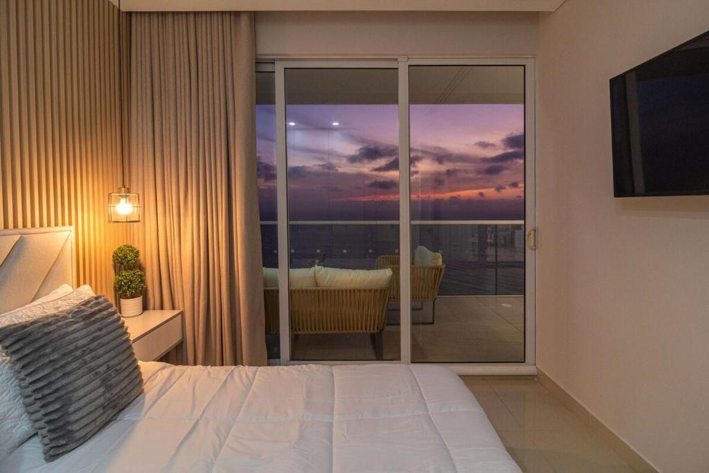 Luxury Ocean View Apartment Building H2 - Hyatt - 3