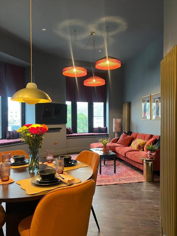 The Ross at The Bank by Coorie Doon Stays, Troon