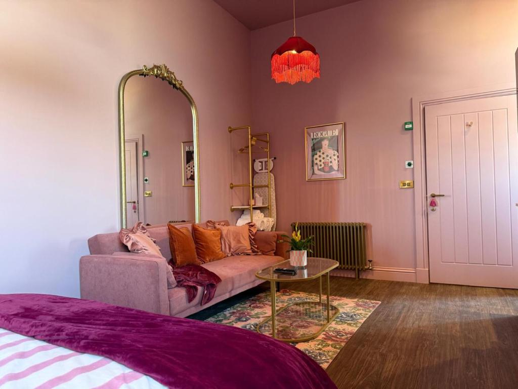 The Lillie at The Bank by Coorie Doon Stays, Troon