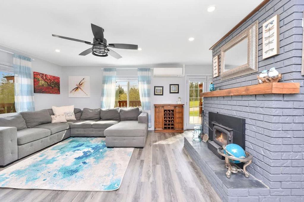 Dragonfly Cottage, Nanaimo