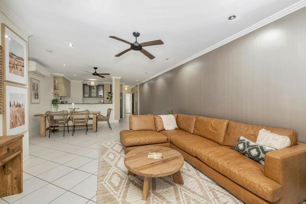 Apartment By The Harbour, Magazine Island