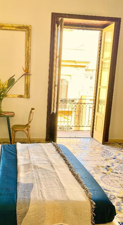 Palazzo 700, Castellammare del Golfo