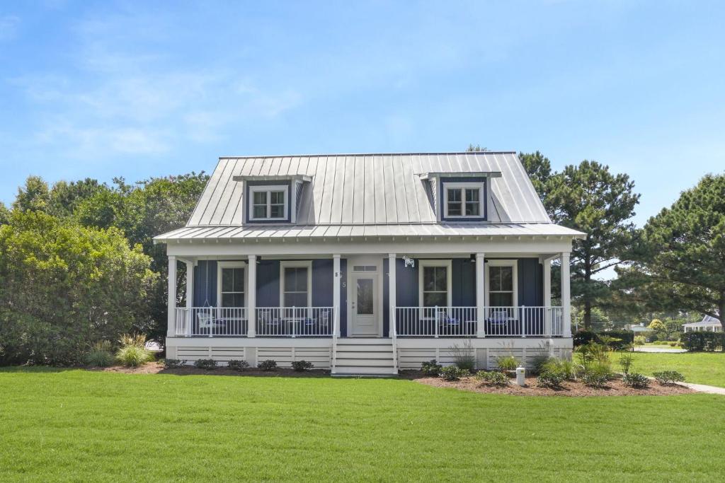 Sand Dala - NEW 5 bedroom home in coveted Bay Creek Resort!, Cape Charles