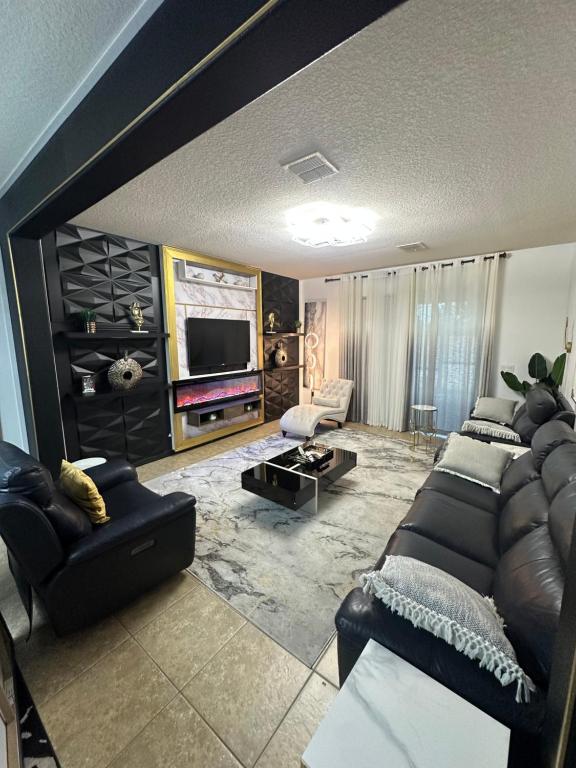 Azalea home, Orlando