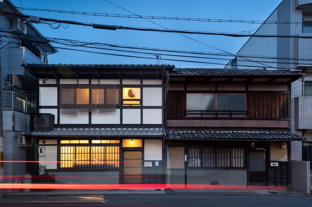 Kyoto Machiya stay En -Luxury Traditional House by Golden Pavilion