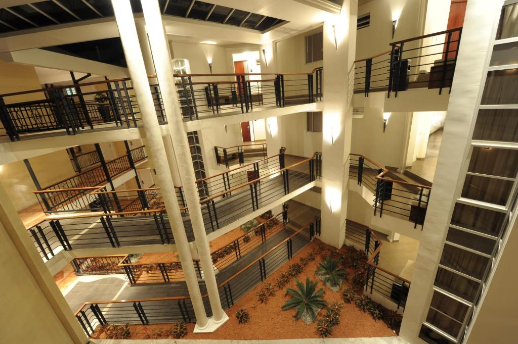 ラマナ ホテル (Lamana Hotel)