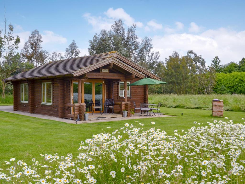 Lepus Lodge - E3731, Burton