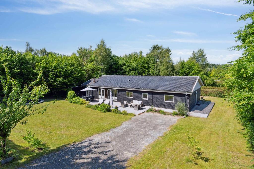 Spacious, Lovely Cottage In North Zealand, Melby