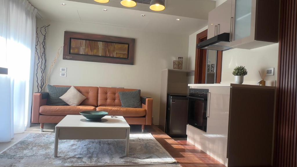 Guest suite in Beverly Hills Sodic, Sheikh Zayed