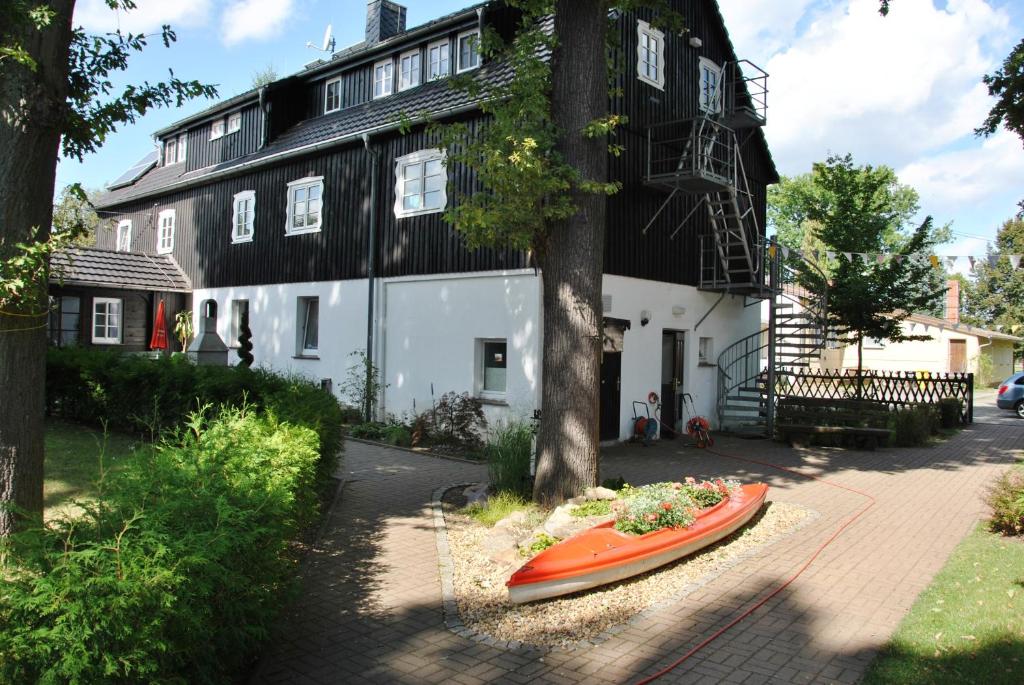 Waldschulheim Halbendorf Spree, Malschwitz