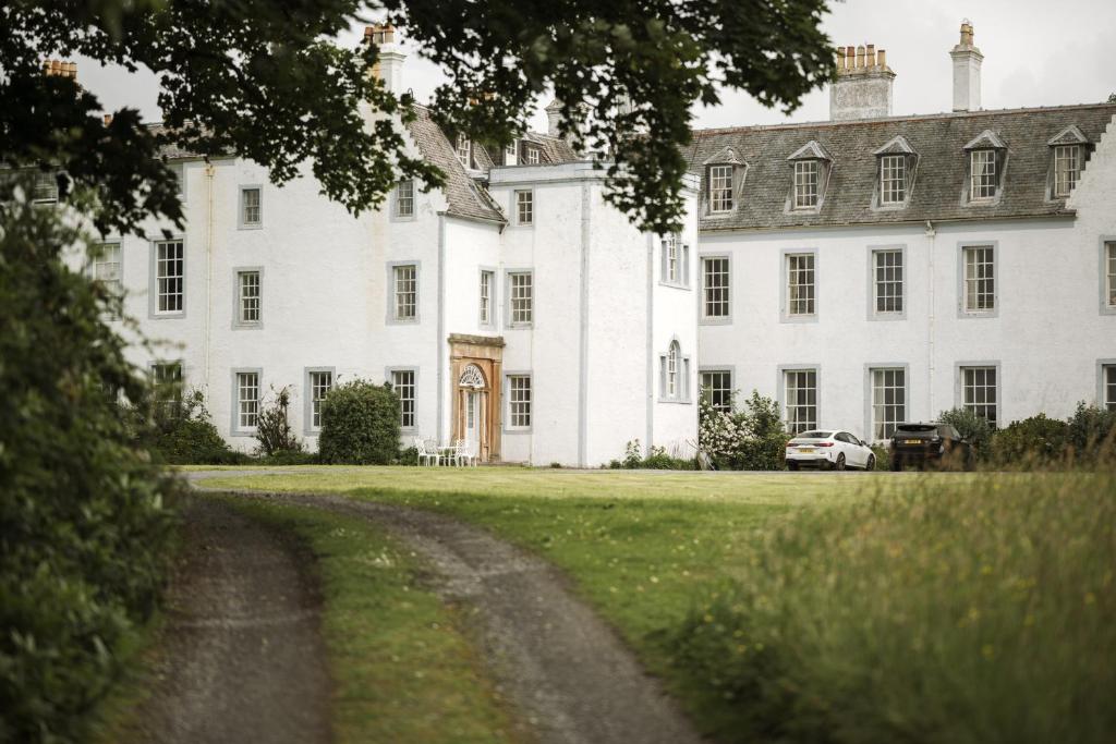 Islay House, Bridgend