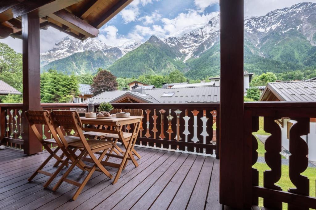 Spacious duplex with terrace in Les Houches, Les Houches