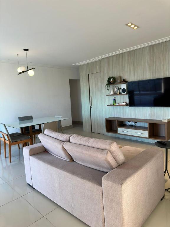 Spacious Downtown Gateway 130m2 Apartment, Belém