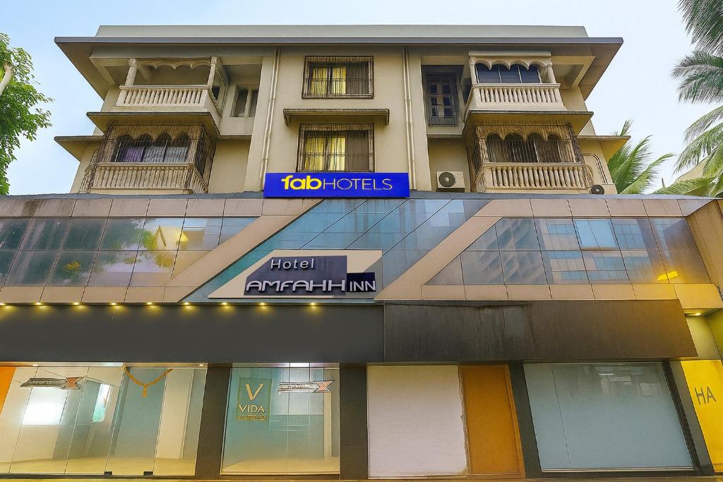 Via Amfahh Inn - Nr-Kokilaben Hospital, Bombaj