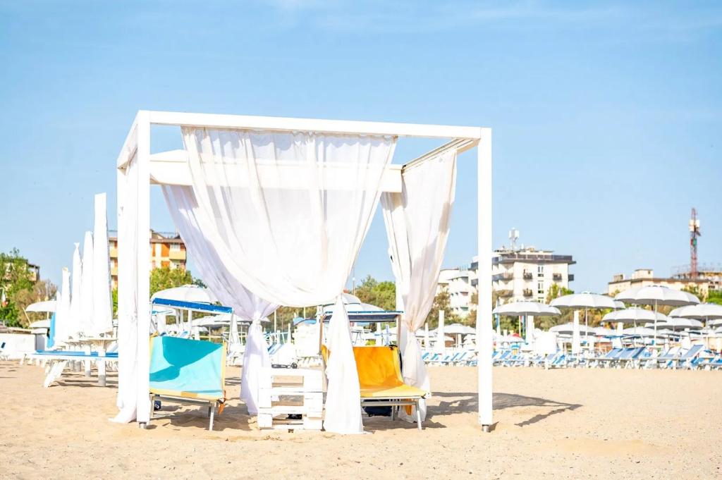 Luna Hotel Rimini - 2