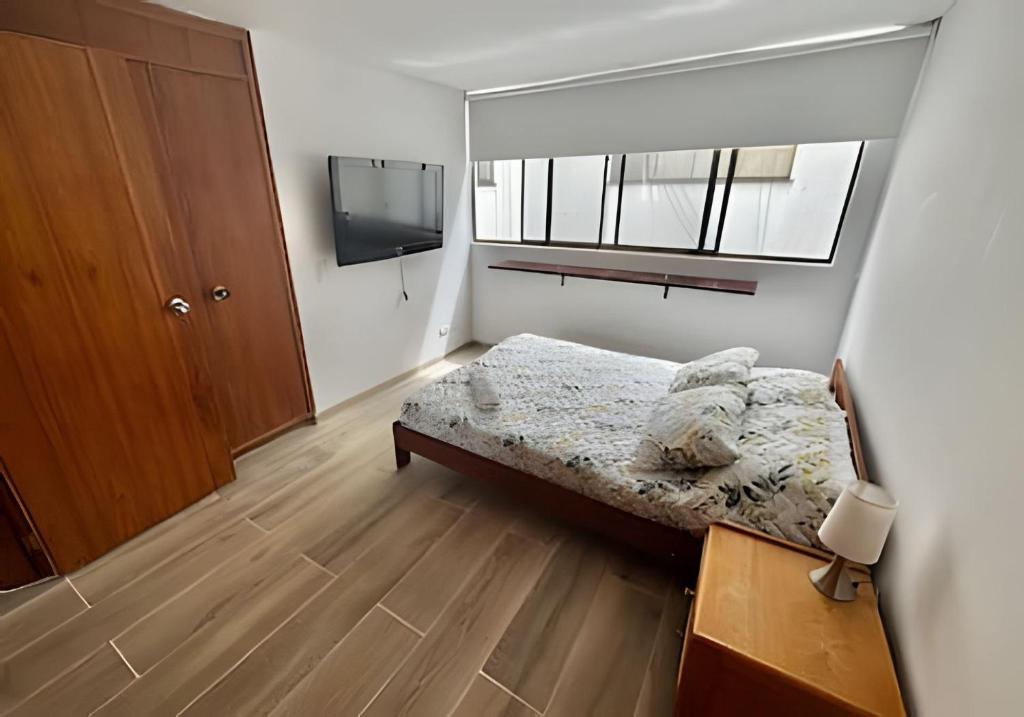 Luminoso Dúplex con Terraza - 4