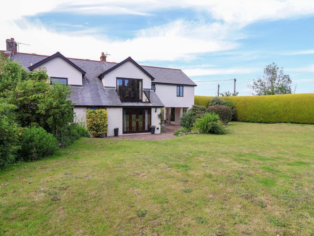 1 Eastdon Cottages, Exeter