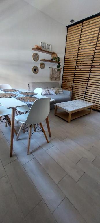 Departamento céntrico en Planta baja - 4