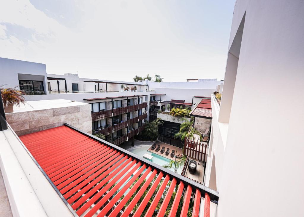 Palmares - 3-Bedroom Retreat with Private Rooftop - 5