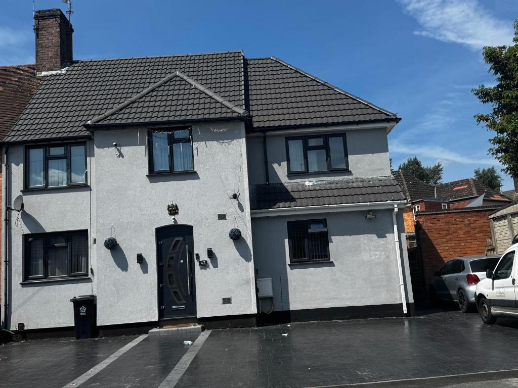 Home sweet home, Leicester