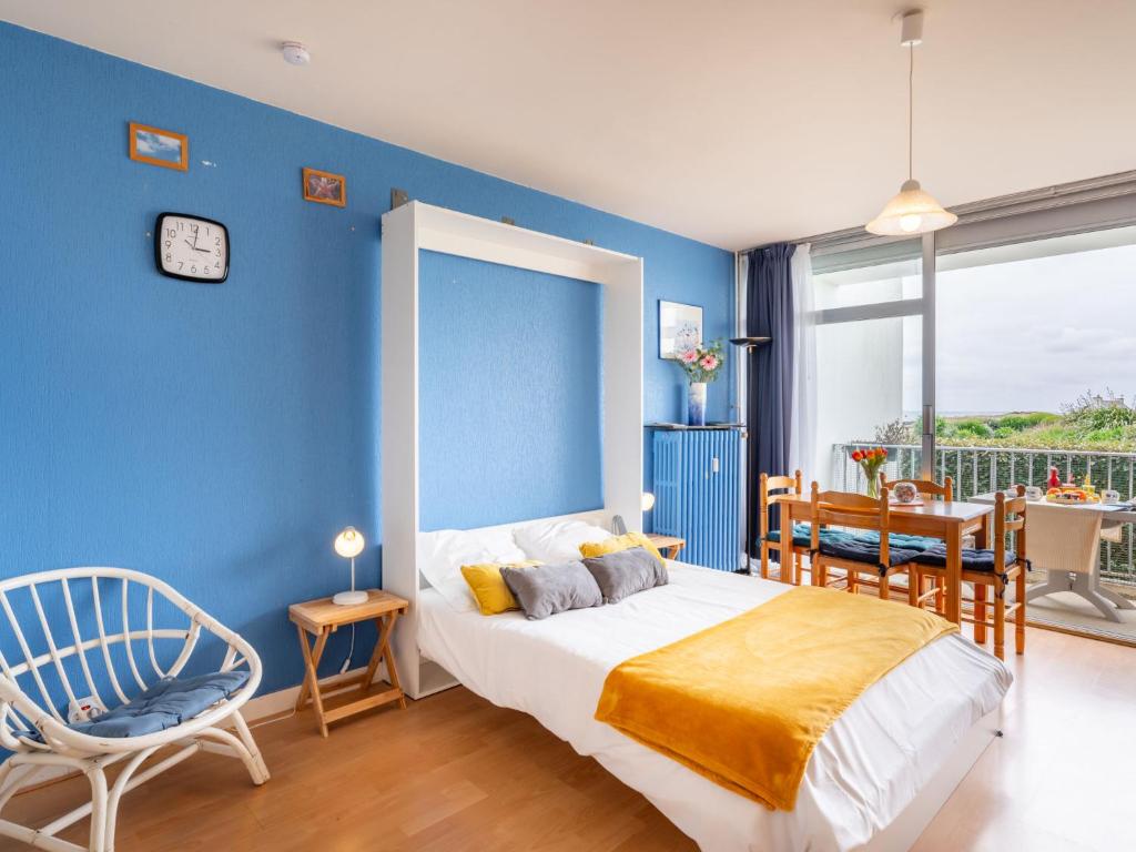 Studio Les Trois Iles-15 by Interhome, Quiberon