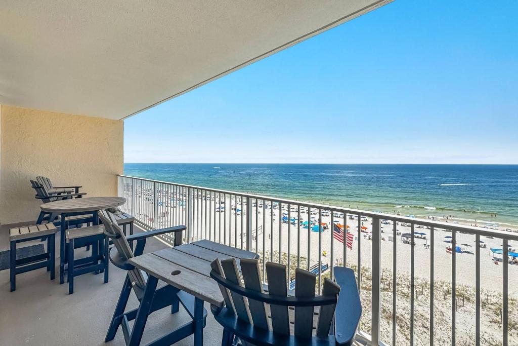 San Carlos 807, Gulf Shores