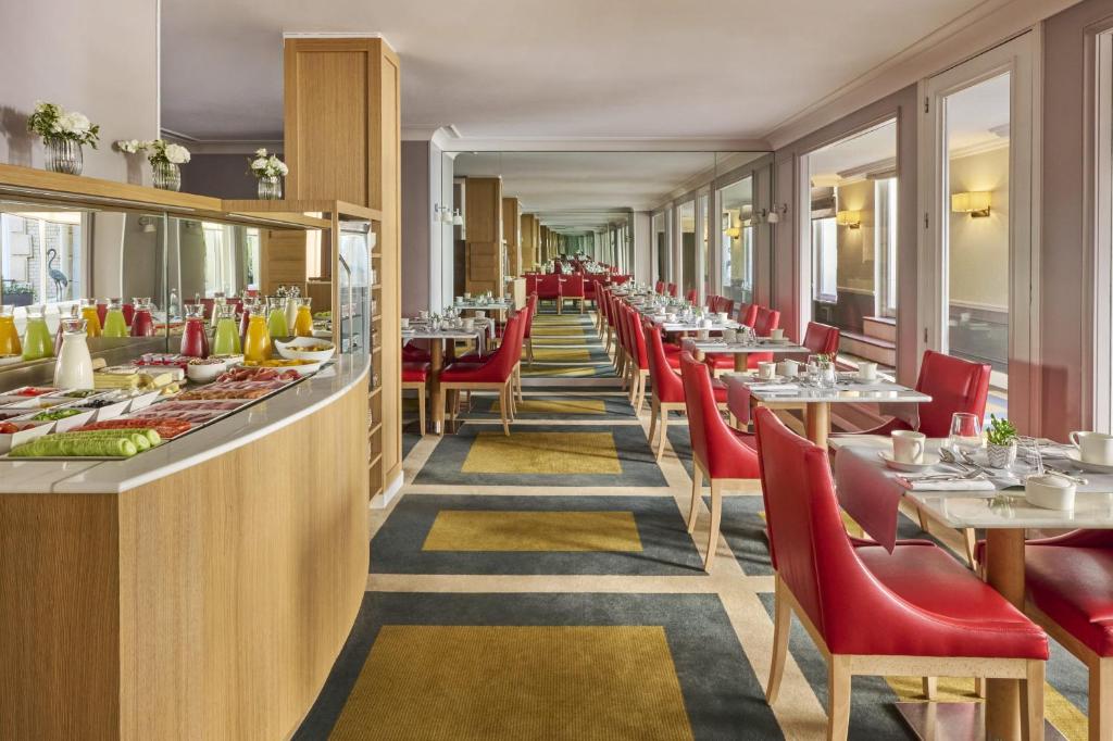 Restaurant, Fraser Suites le Claridge Champs-Elysees in Paris