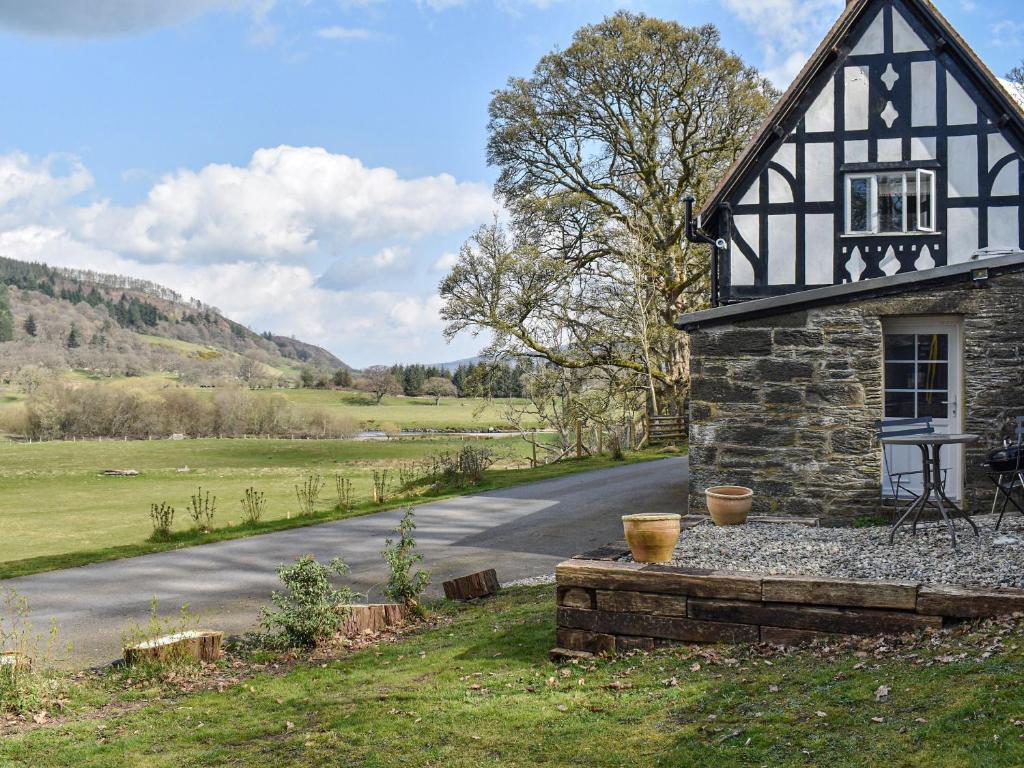 Crogen Gatehouse Lodge, Corwen
