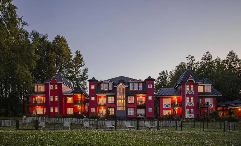 Das Dorf Hotel，位于普孔的酒店