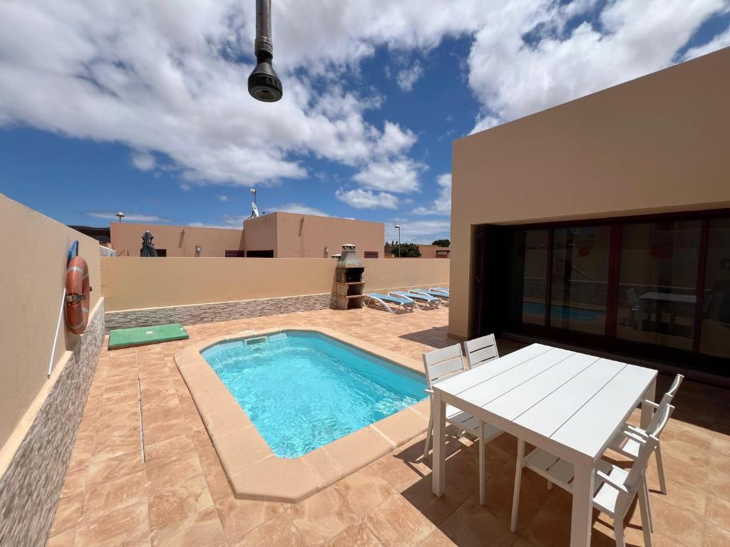 Anahi Homes Corralejo - Villa Dracaena 2 - 1