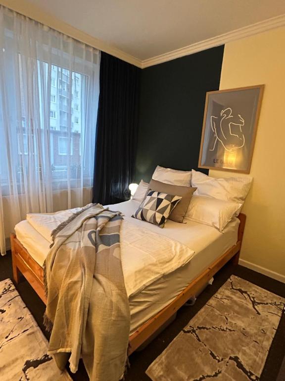 Stadtwohnung mit großer Terrasse, 2 Schlafzimmern, Hannover