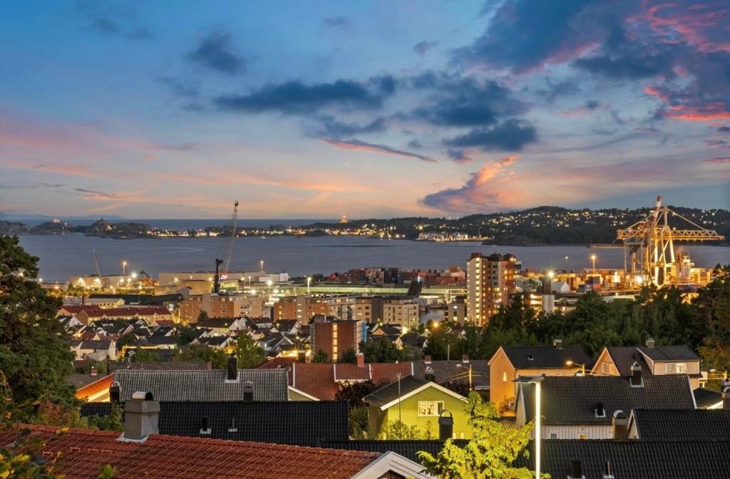 Leilighet nær Color Line i Larvik, Lii