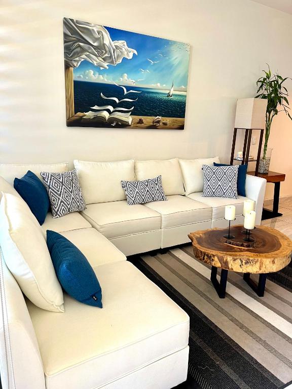 Cozy get away with an incredible Marina Bay view! - 2