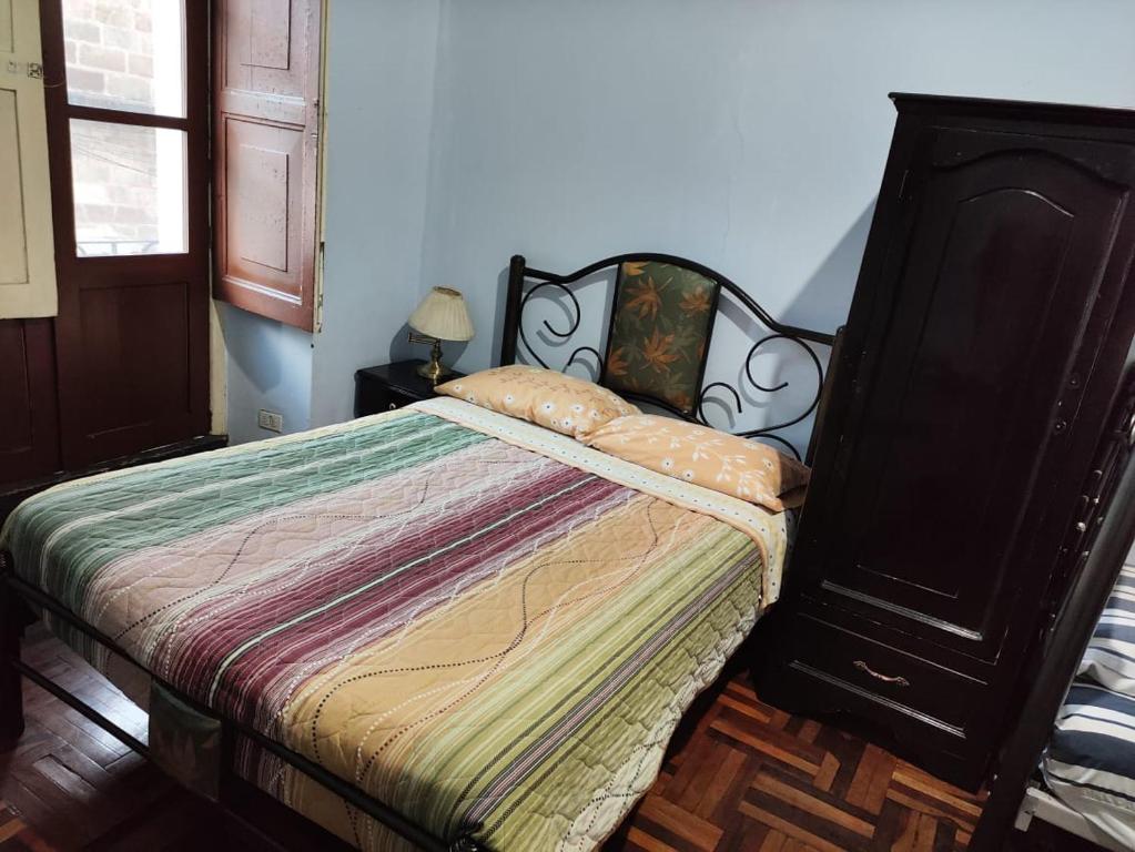 Hostal JUANA DE ARCO - 4