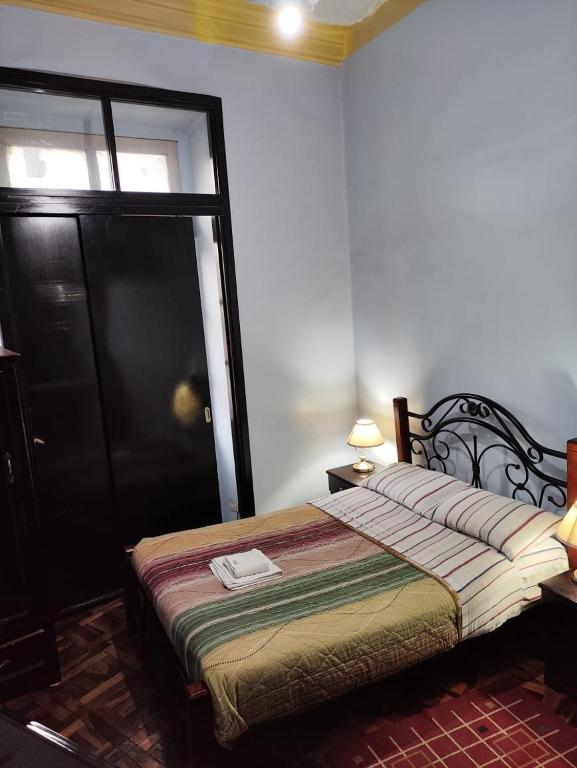 Hostal JUANA DE ARCO - 5