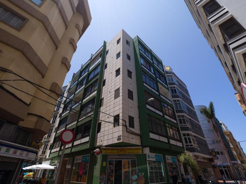 Apartment in Las Palmas near Las Canteras Beach - 5
